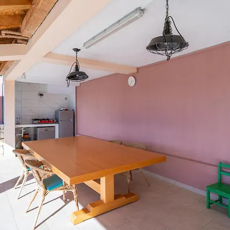Gorgeous In With Kitchen